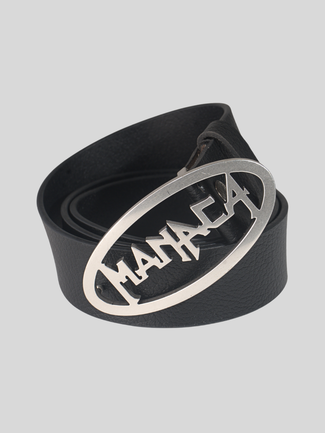 Manaca Font (Silver Gloss)