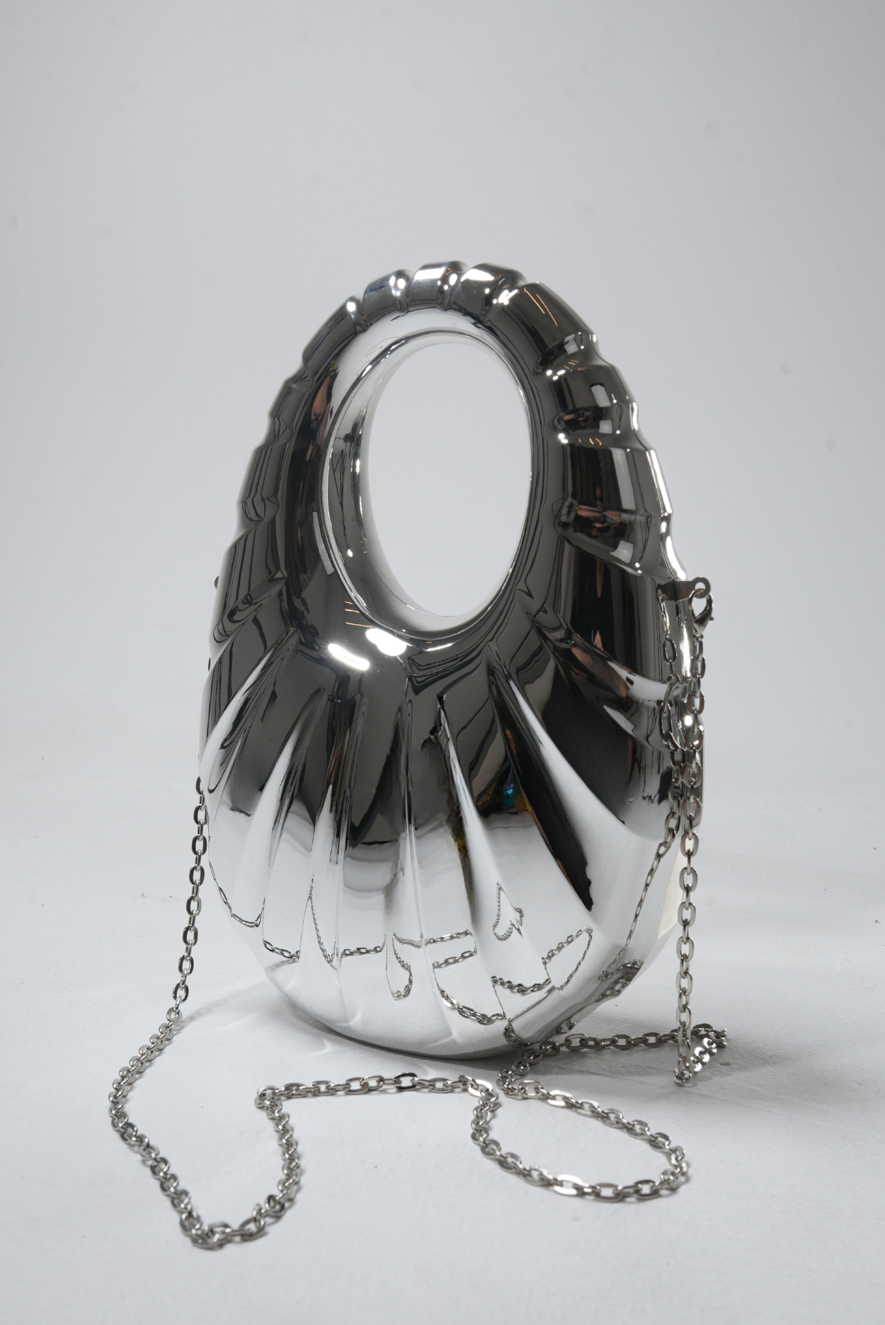 MANACA Chrome Halo Bag