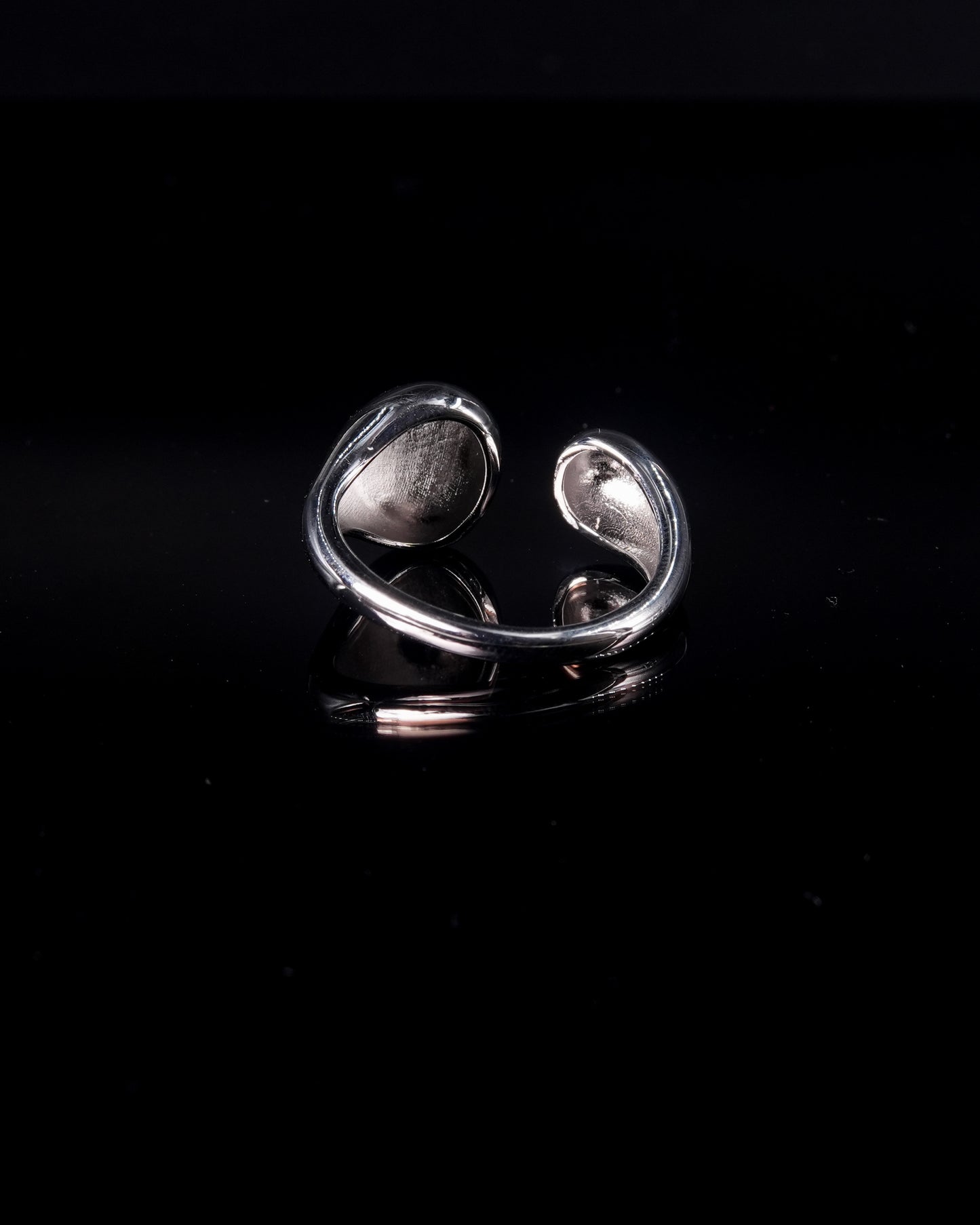 Manaca Sphere Axis Ring