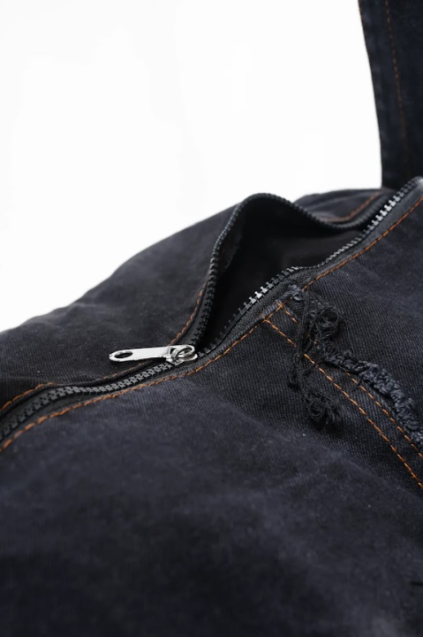 Blackout Cargo Bag