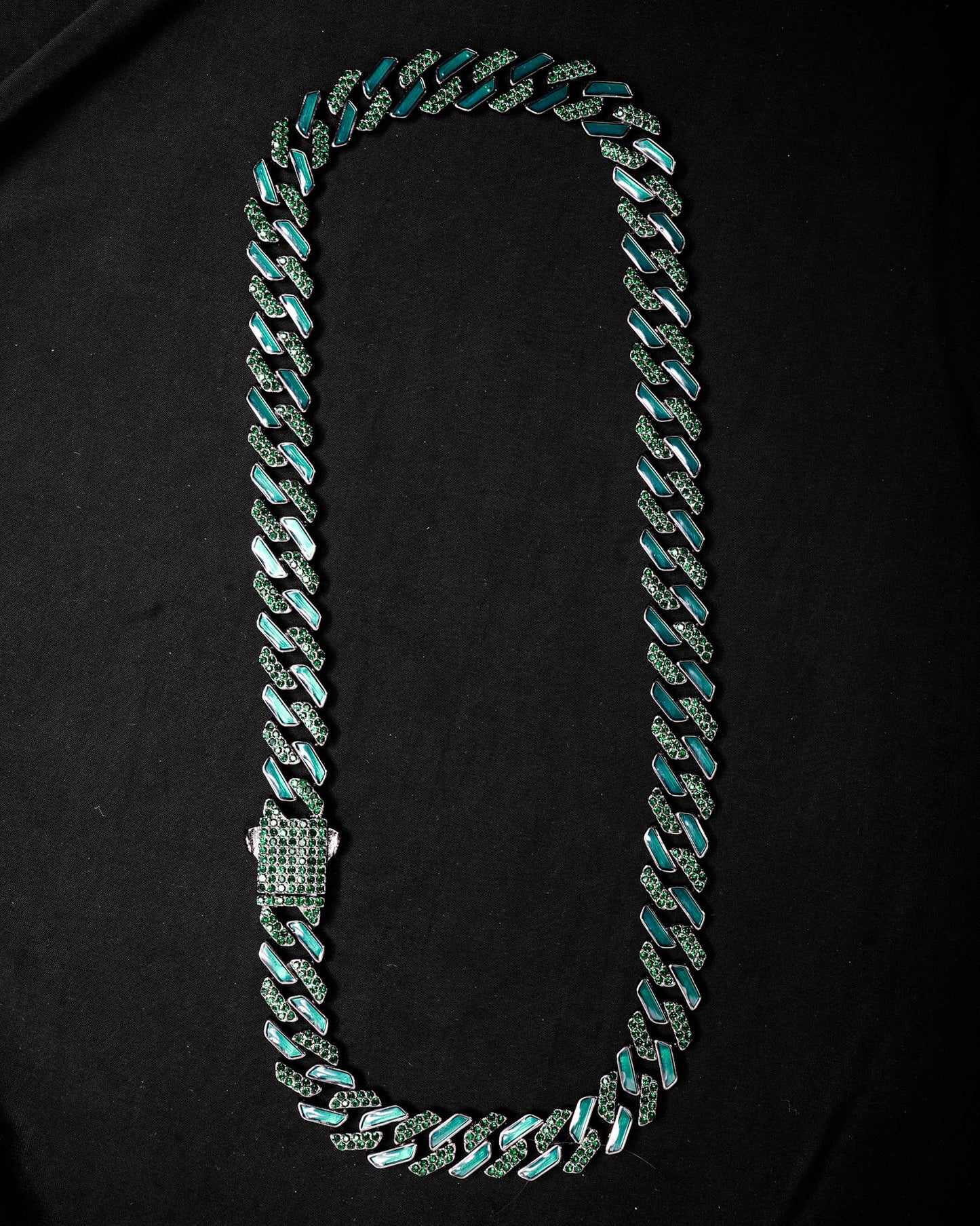 VIRIDIAN ICE CUBAN CHAIN