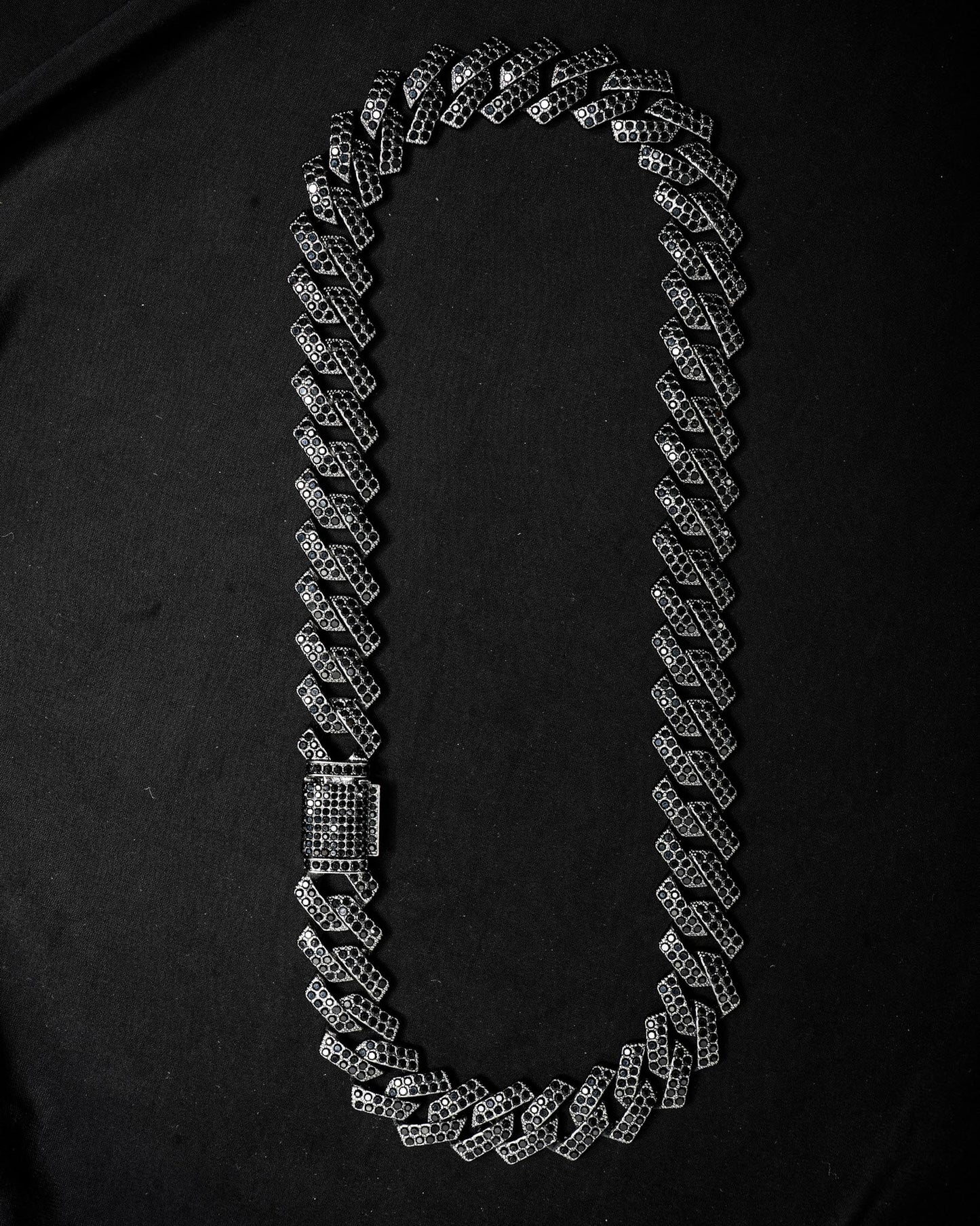VOIDLINK CUBAN CHAIN (BLACK ICE)