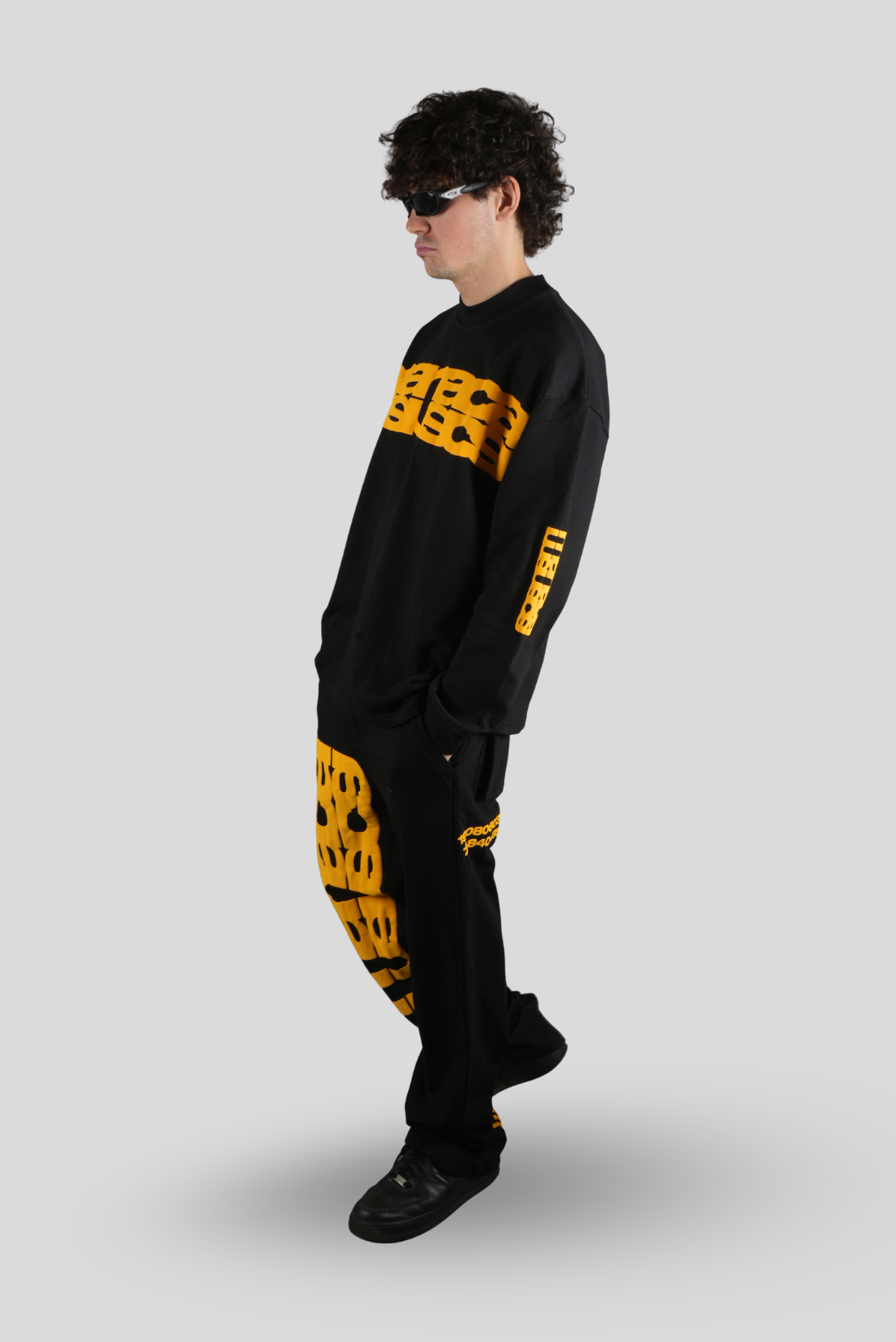 MANACA YELLOW PANTS