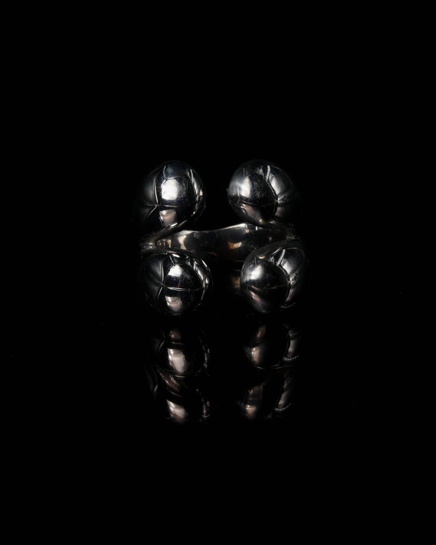 Manaca Liquid Fusion Ring