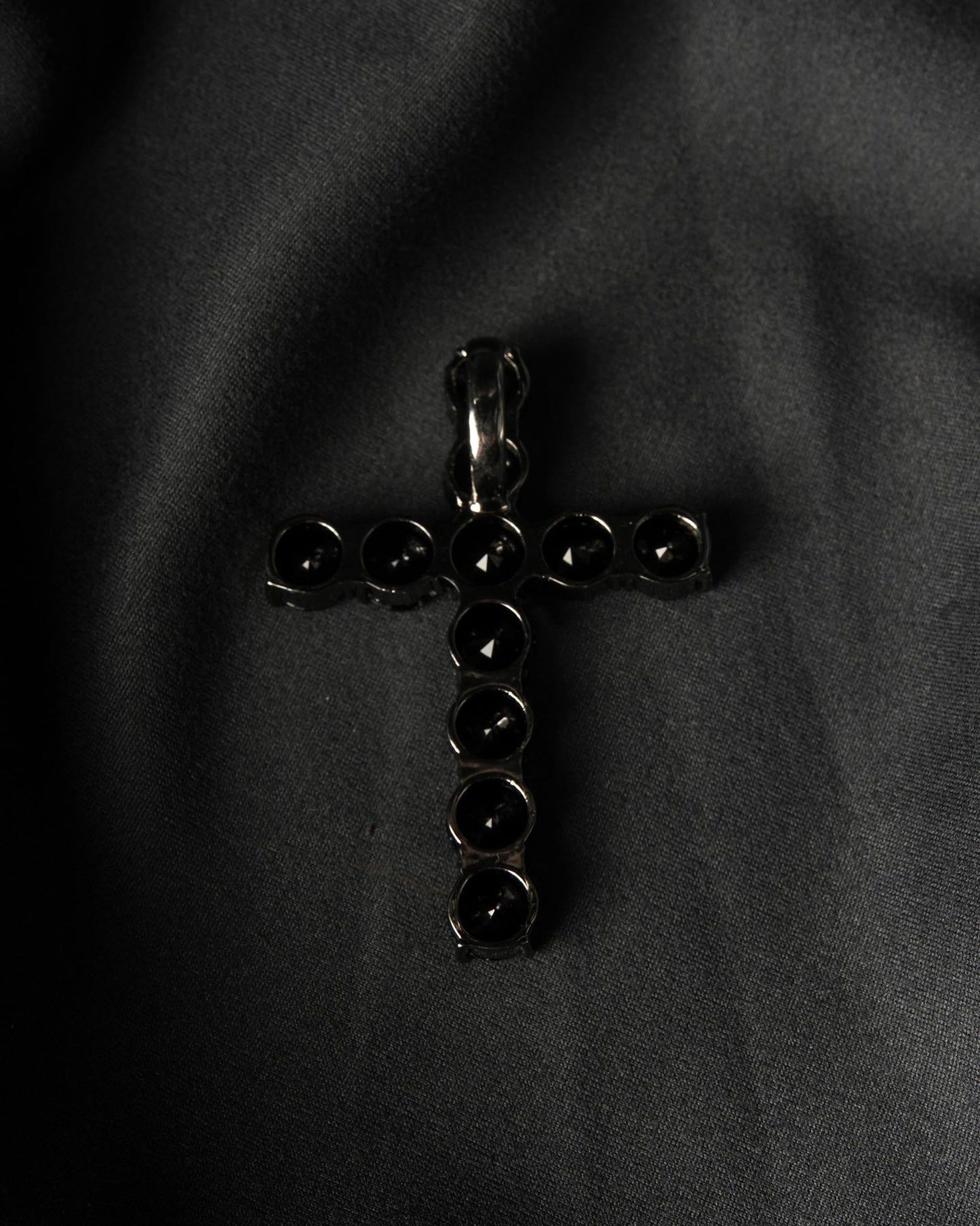 Manaca Midnight Cross Pendant