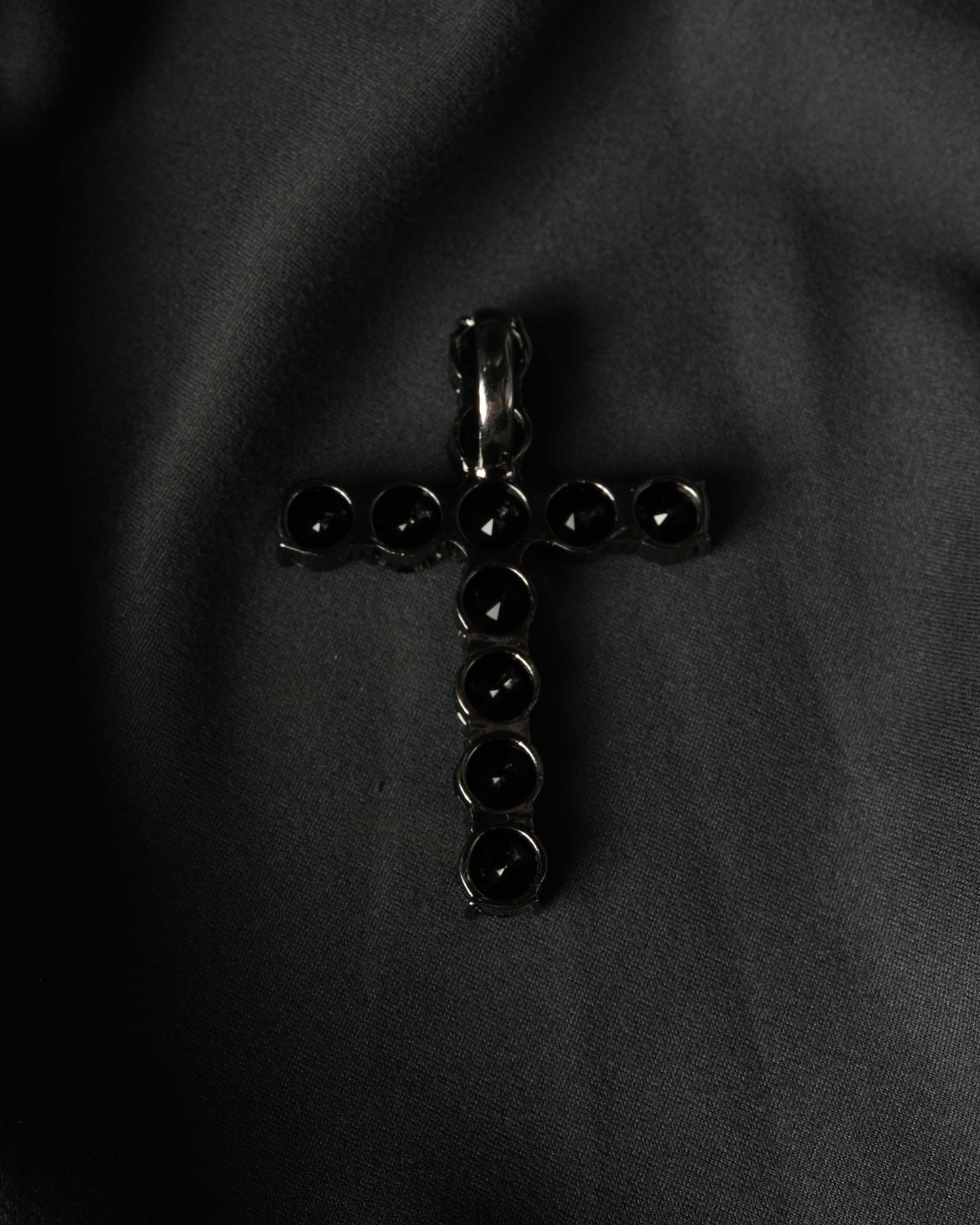 Manaca Midnight Cross Pendant