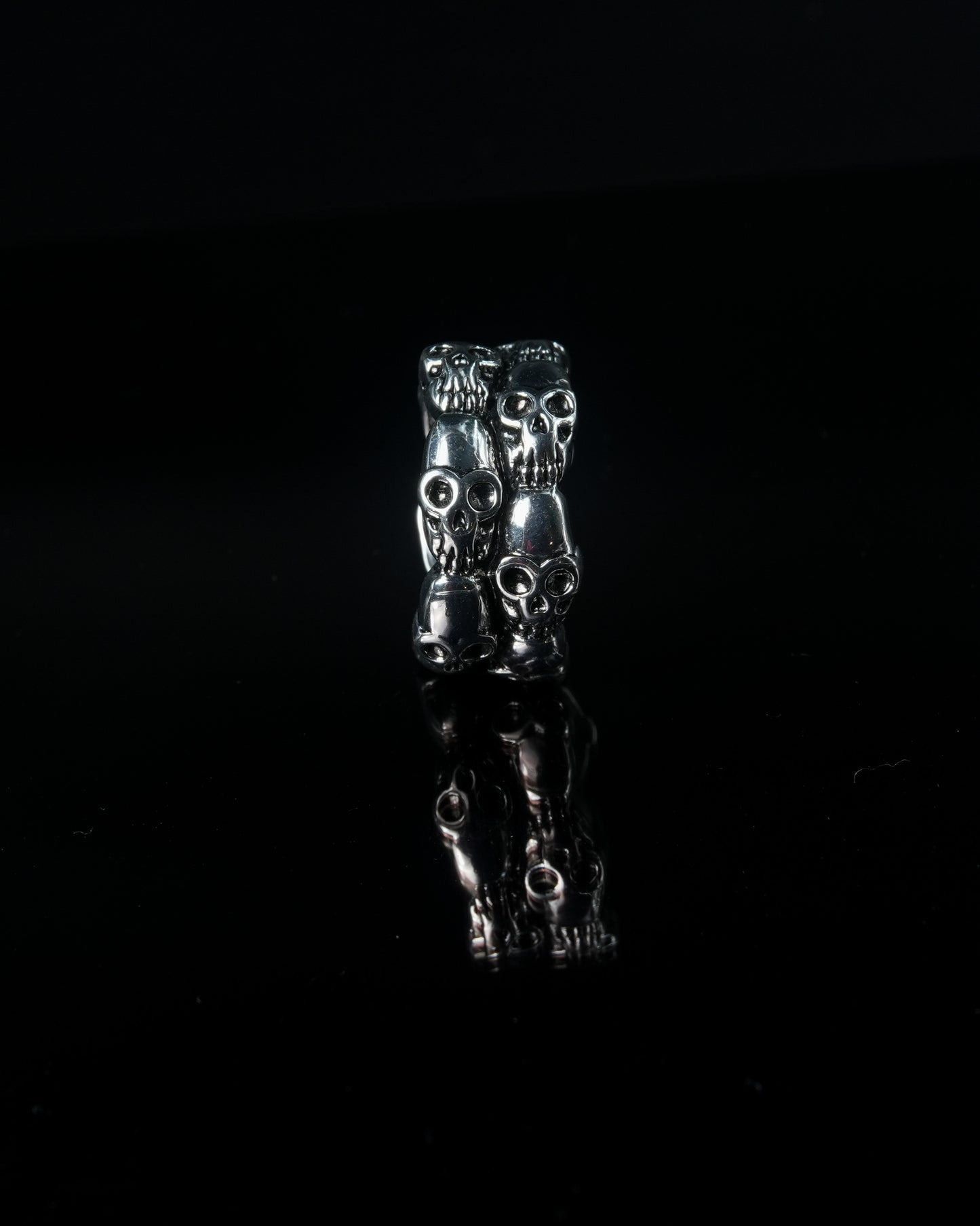 Manaca Skull Nexus Ring