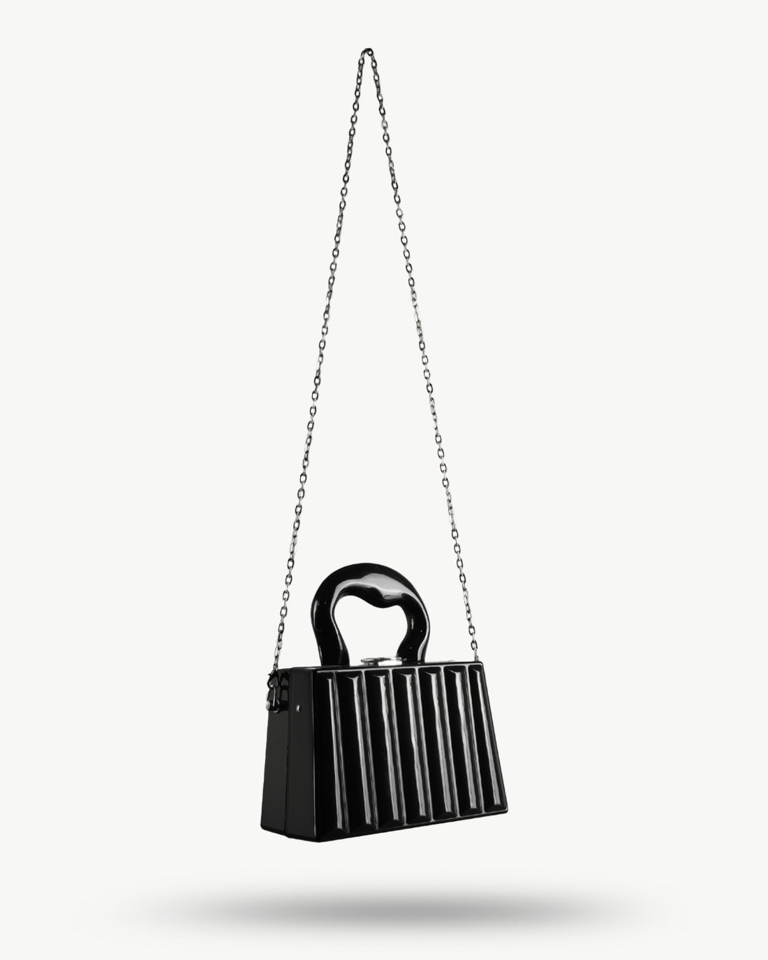 The Noirvault Clutch