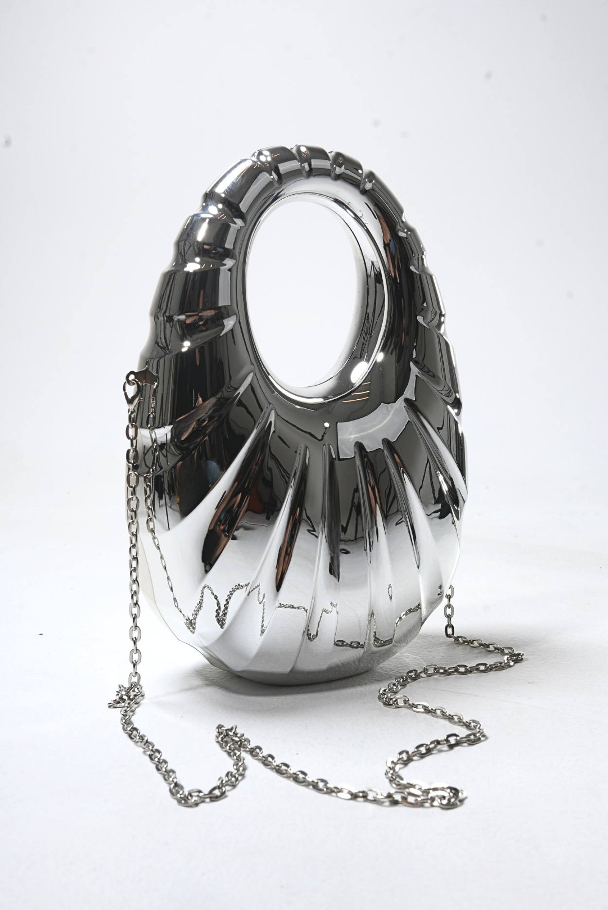 MANACA Chrome Halo Bag