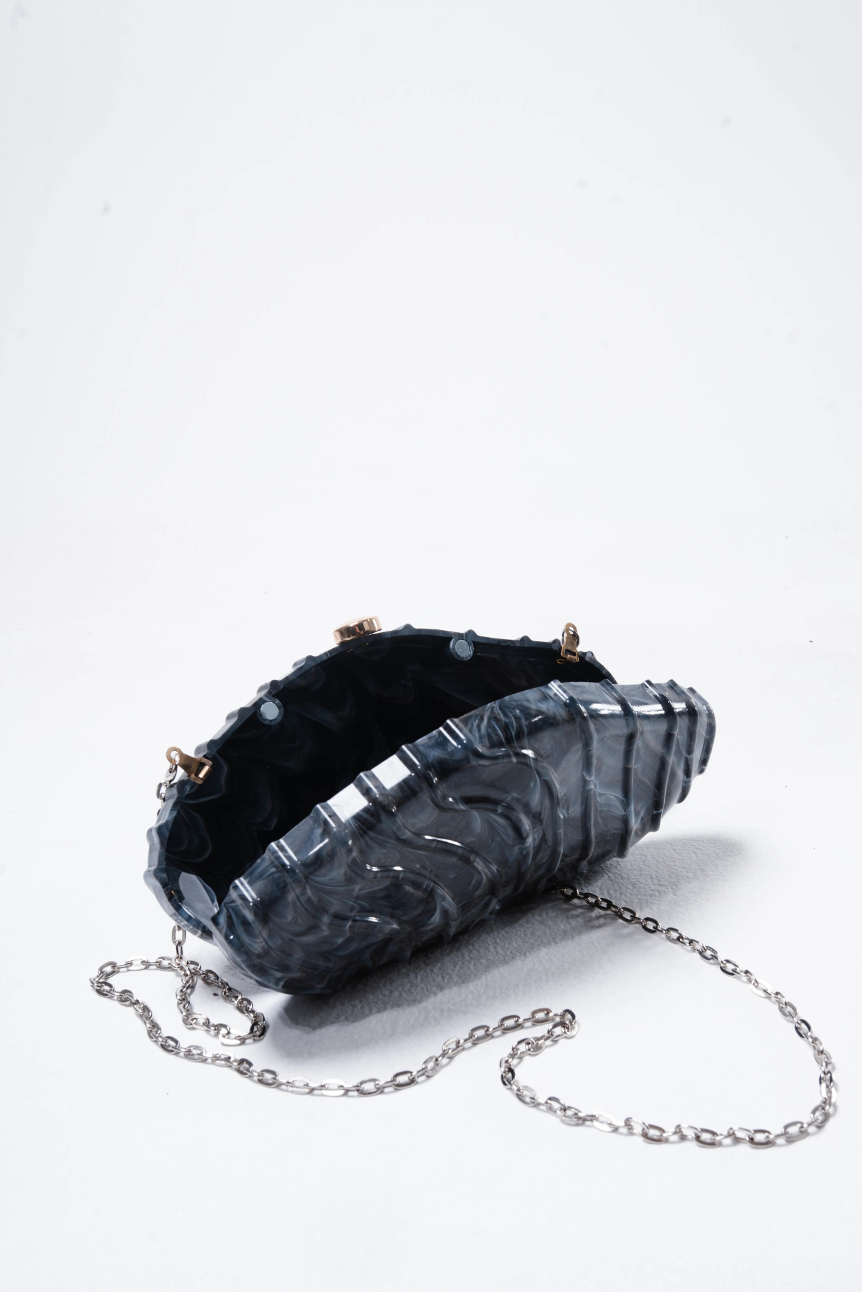 MANACA Voidmist Clutch