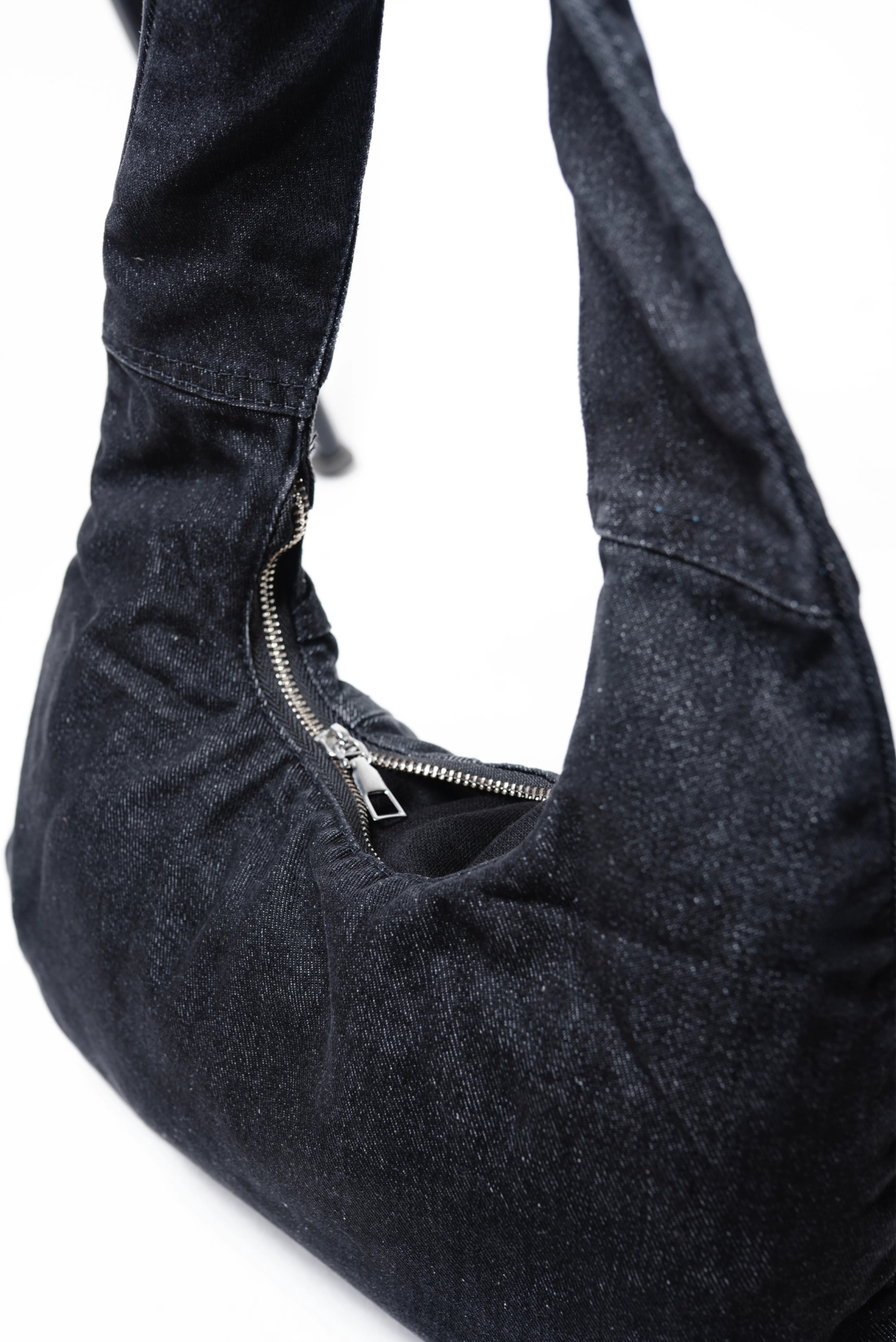 MANACA Nightwave Bag