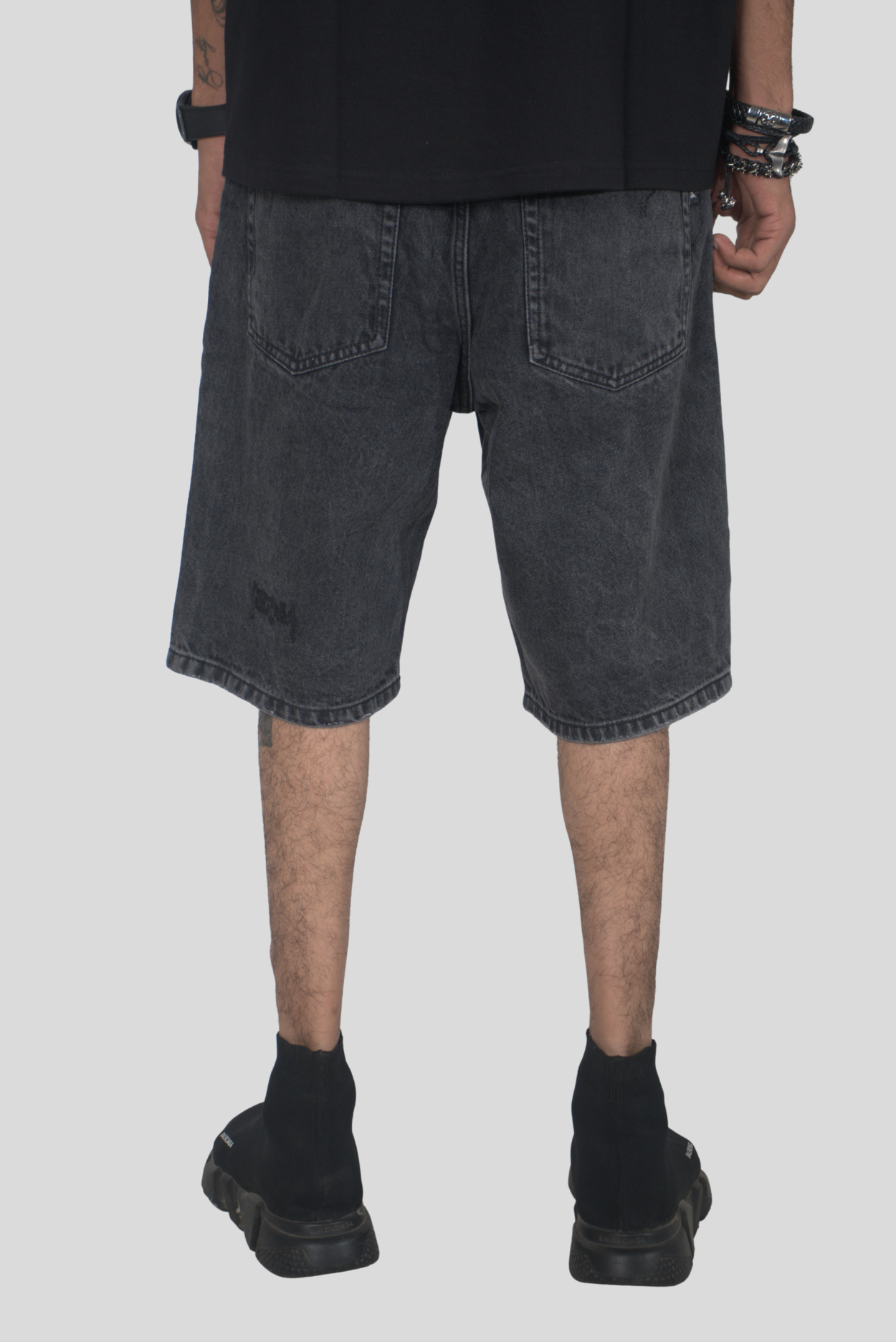 BRISKA SHORTS BLACK