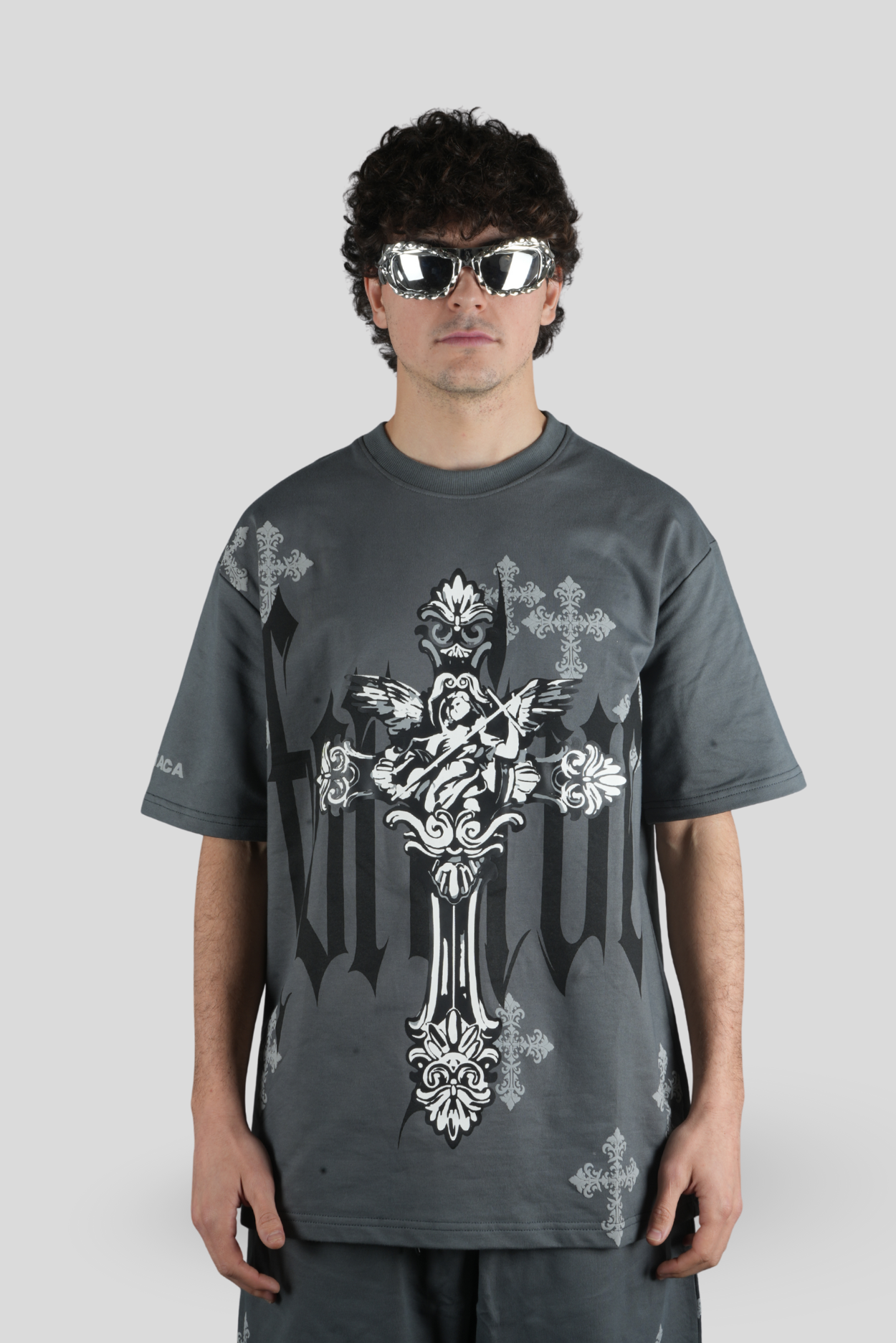 CRISS- CROSS TEE