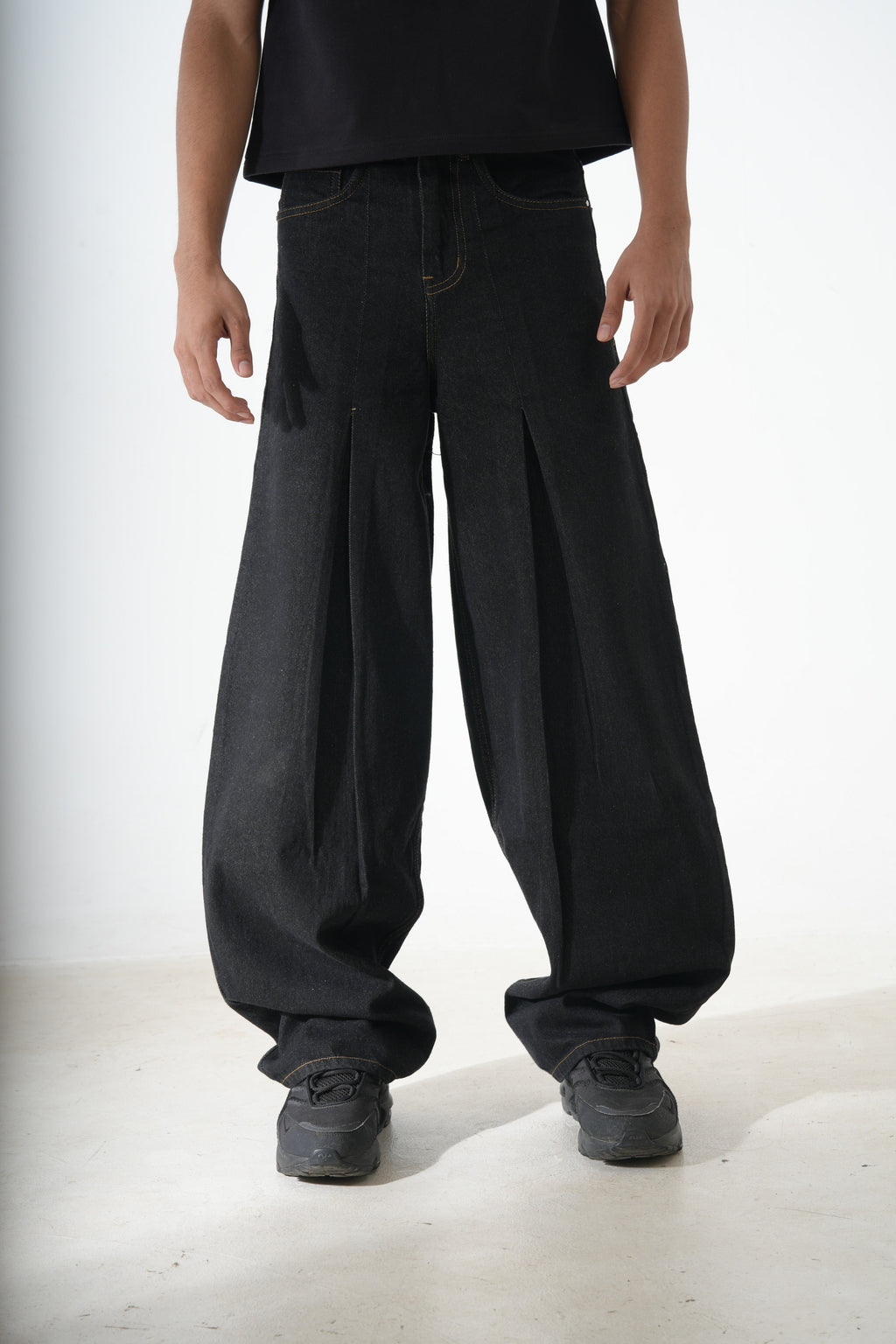 Black pleated denim