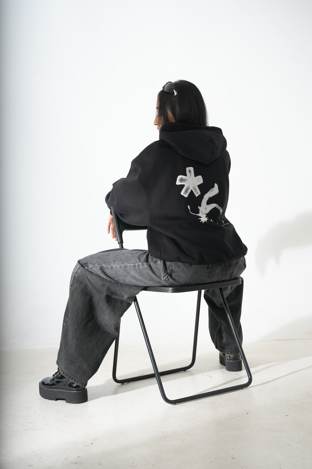 BLACK FREEFALL HOODIE