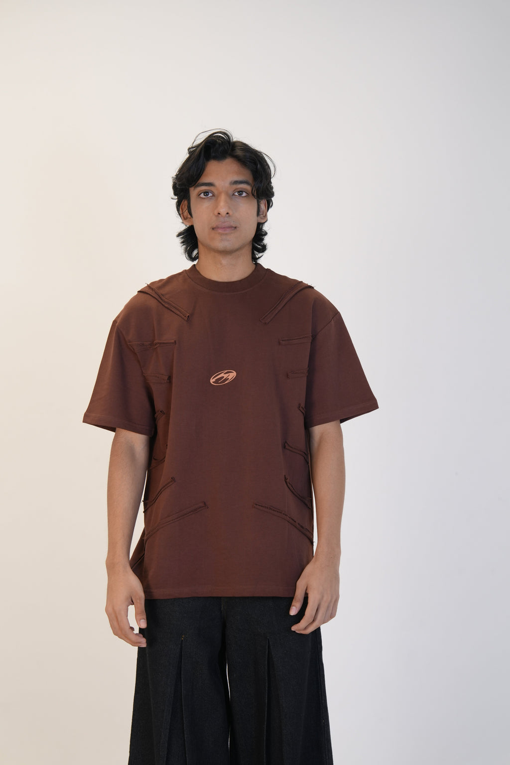 BROWN ROUGHG CUT TSHIRT