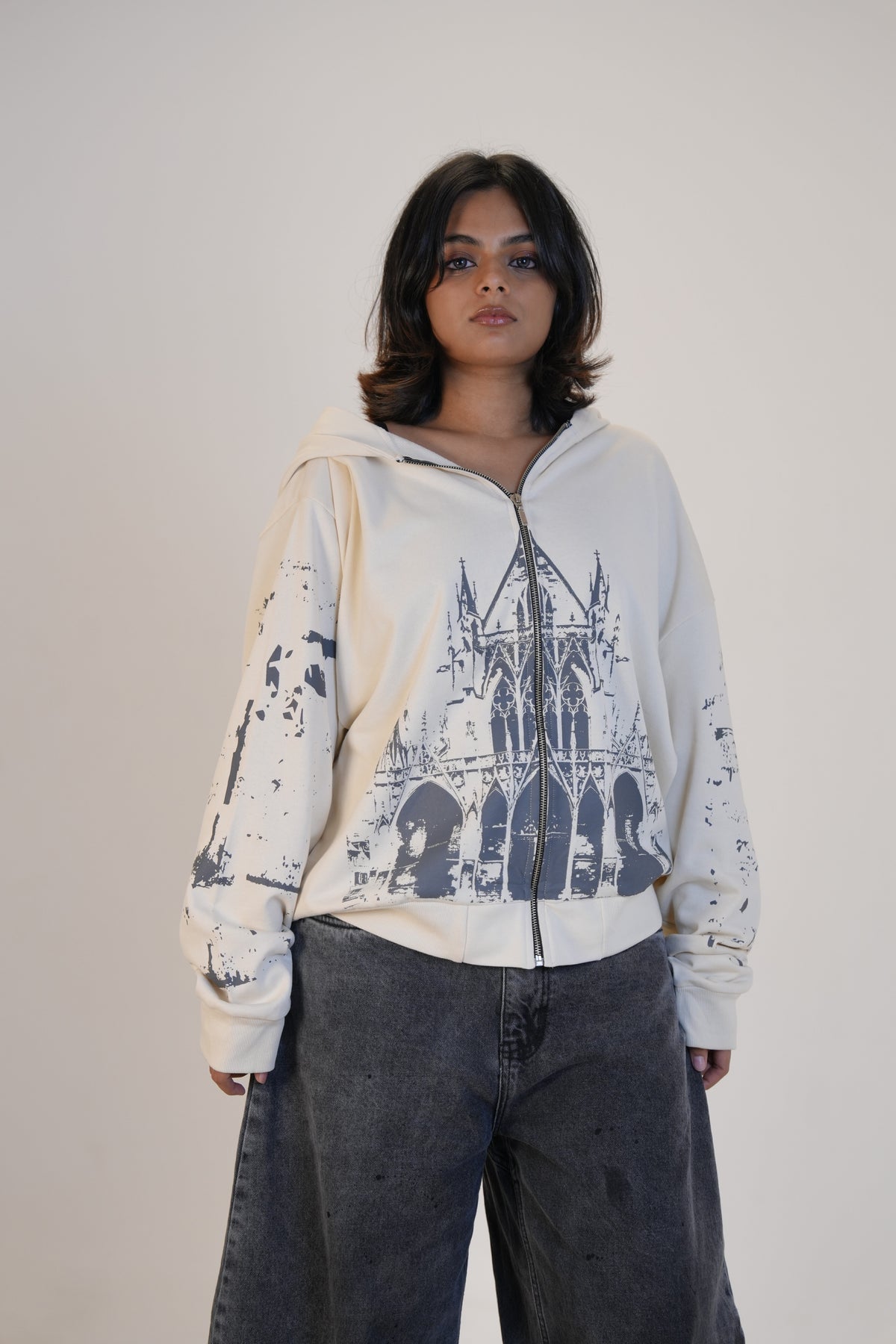 WHITE GRUNGE HOODIE