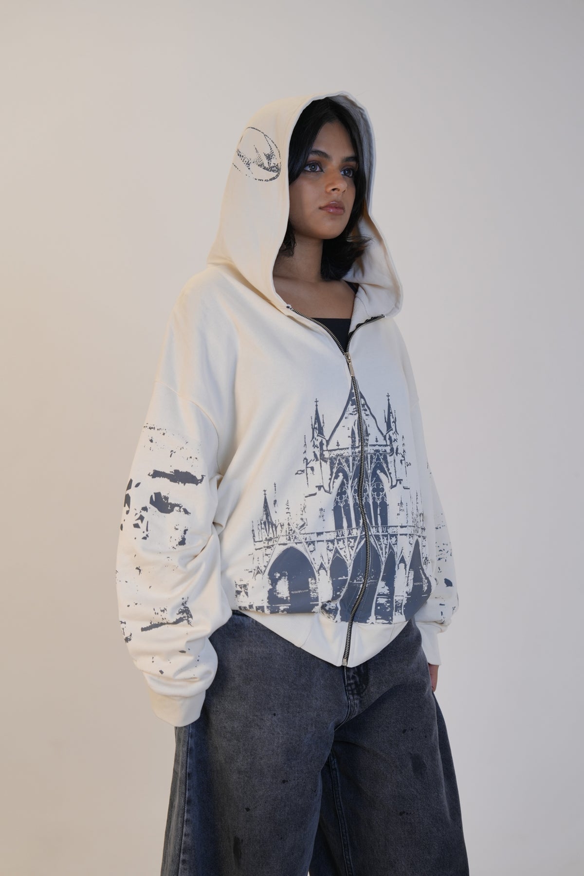 WHITE GRUNGE HOODIE