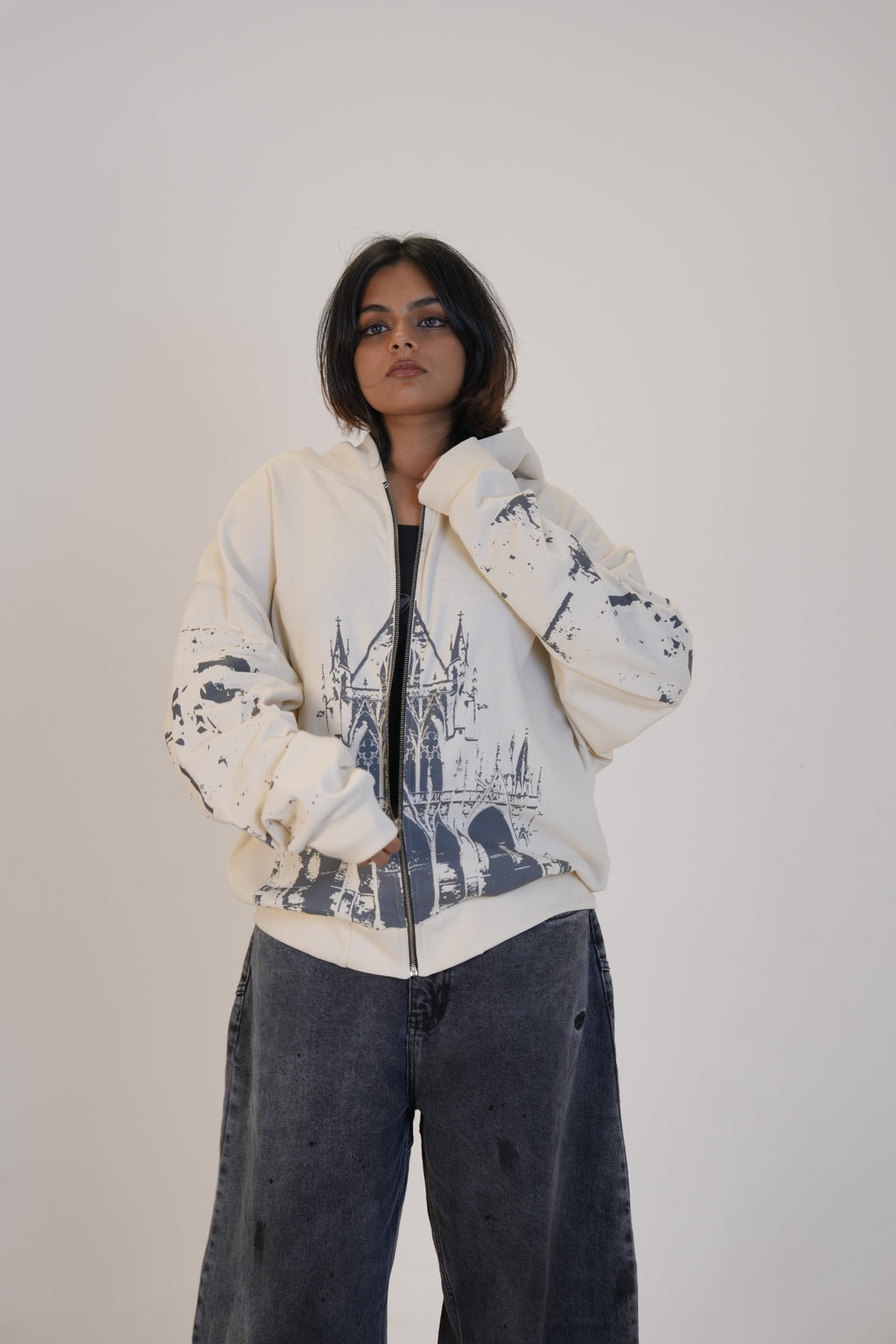 WHITE GRUNGE HOODIE