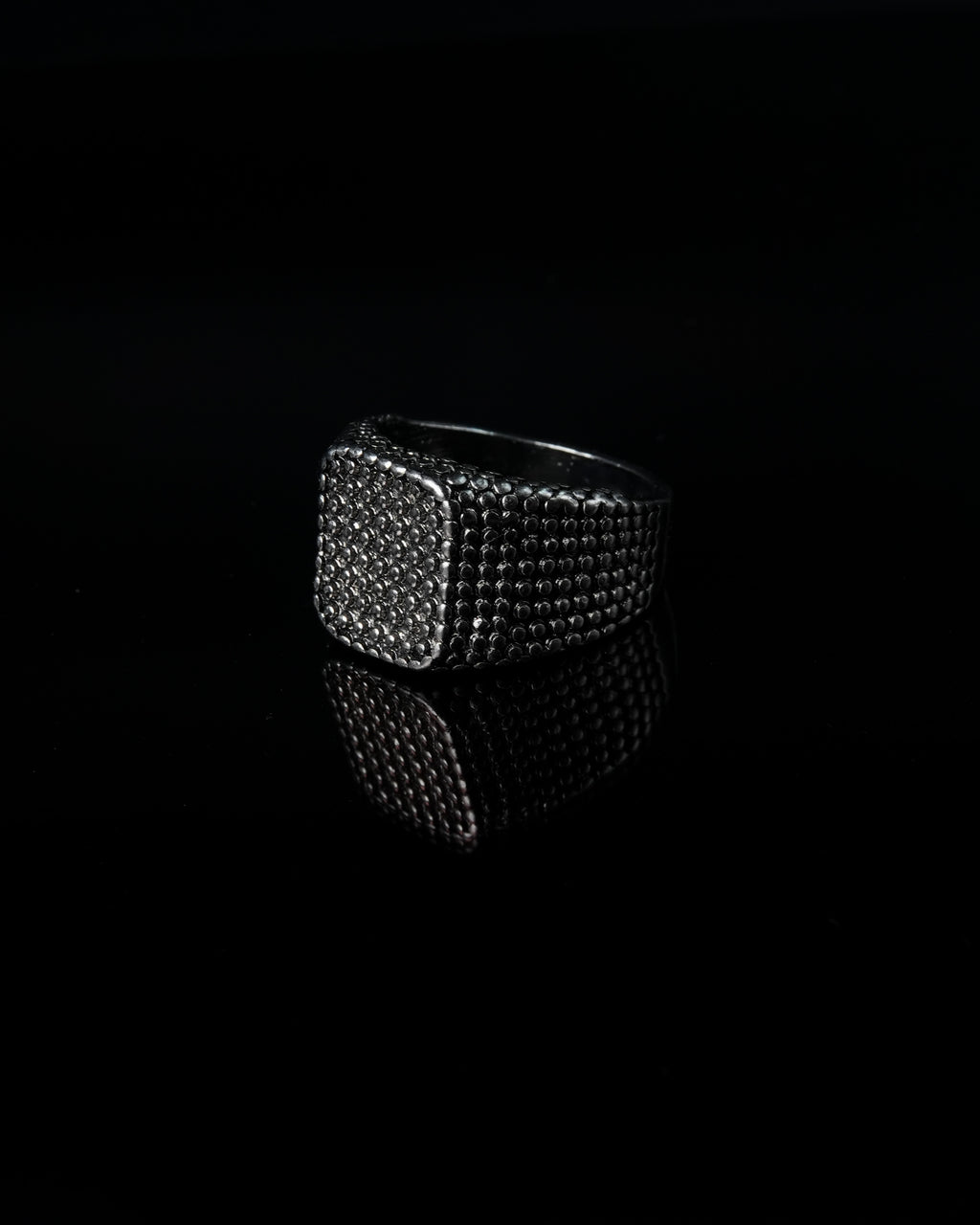 Manaca Obsidian Matrix Ring