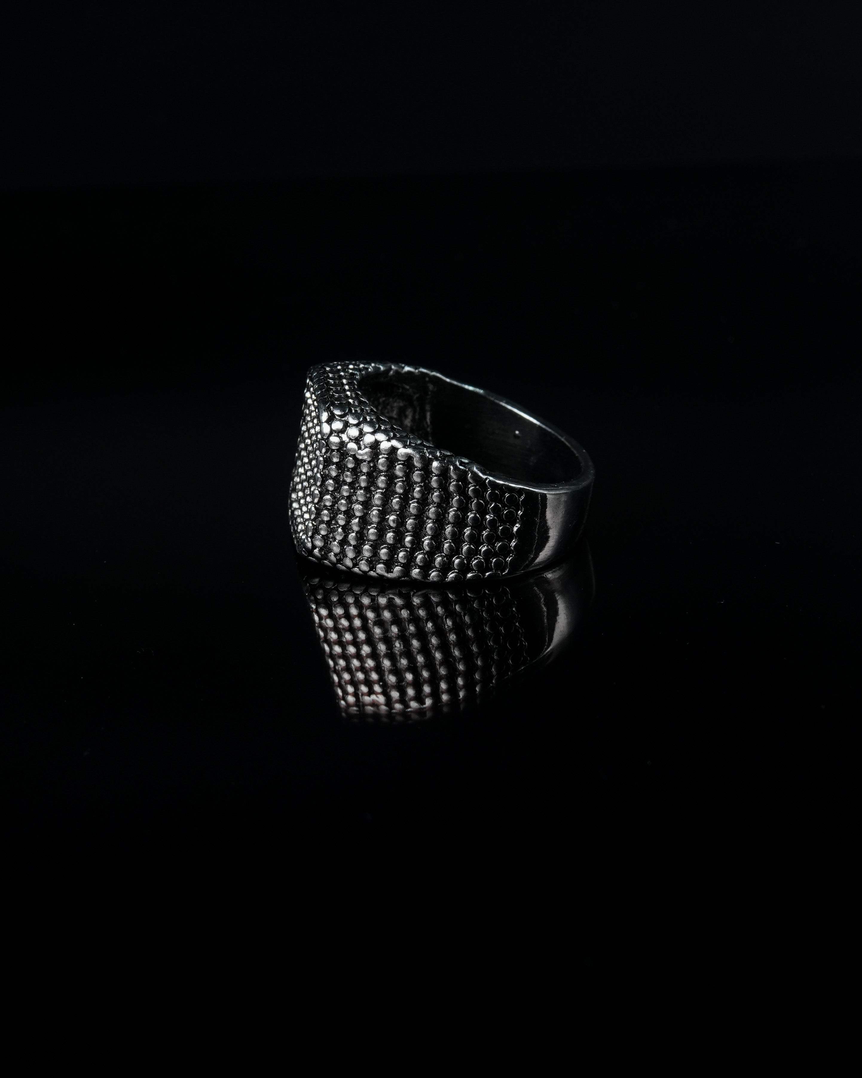 Manaca Obsidian Matrix Ring