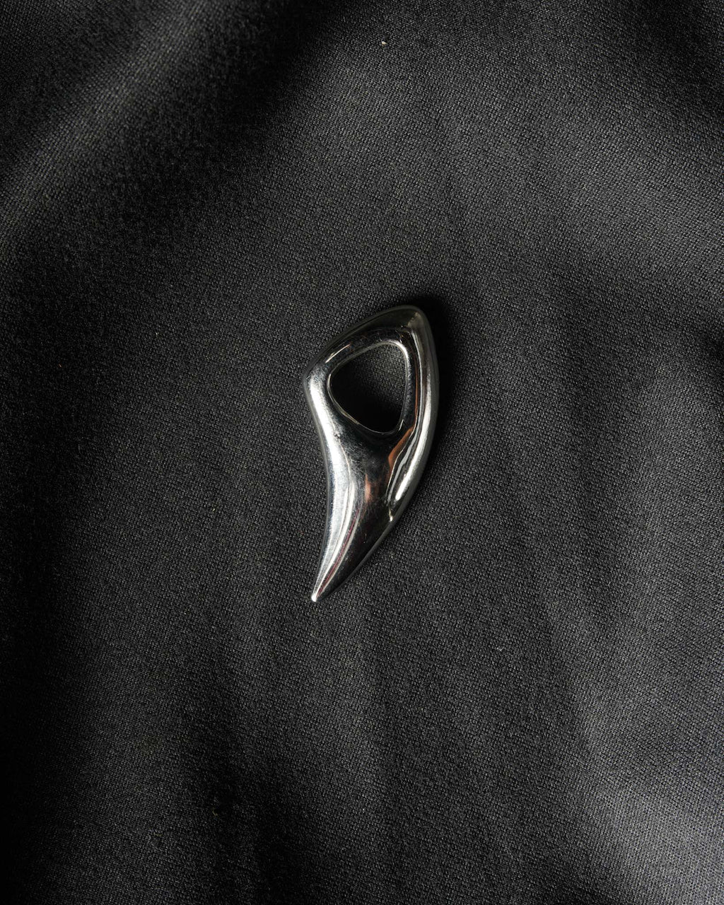 Manaca Quantum Flame Pendant