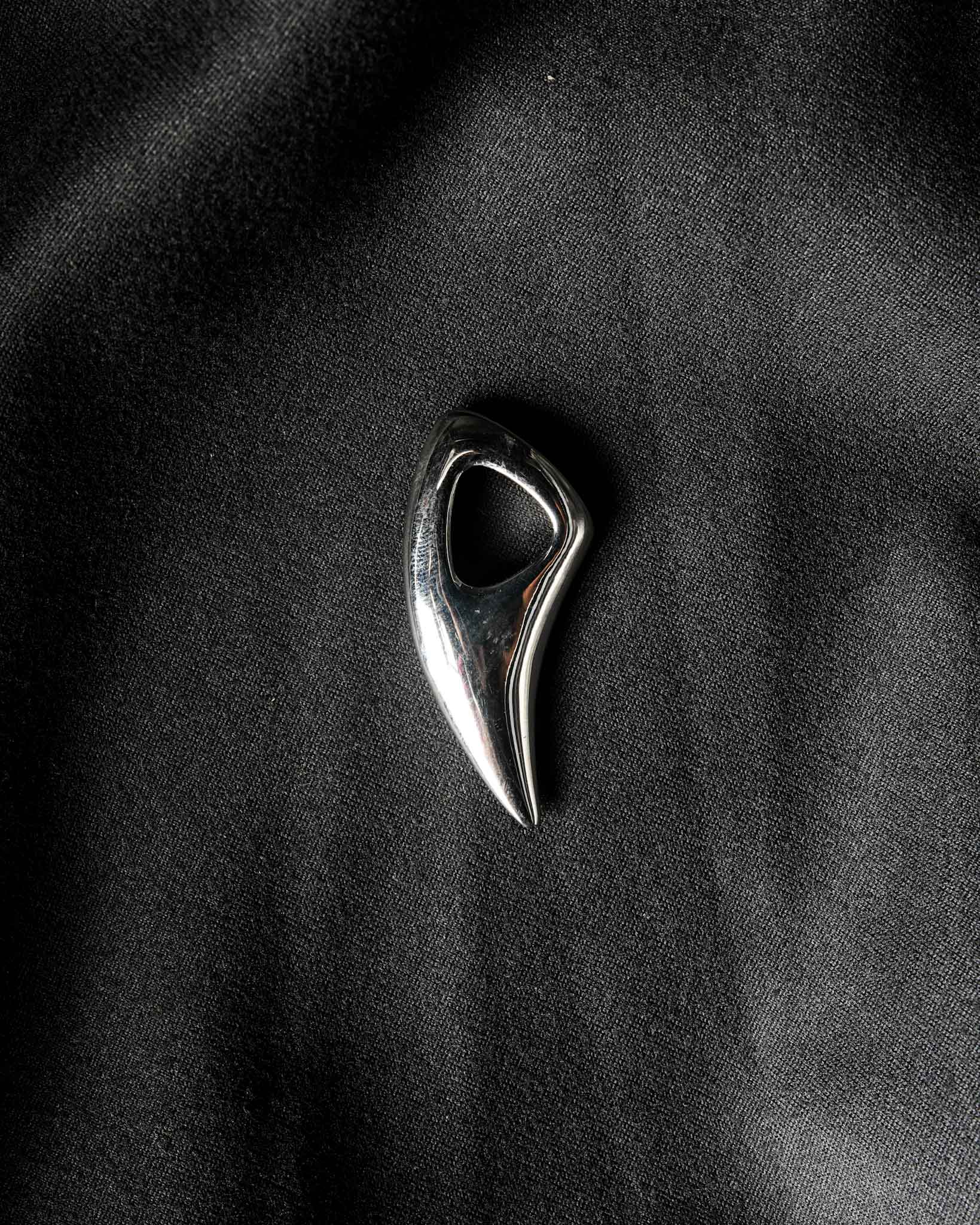 Manaca Quantum Flame Pendant