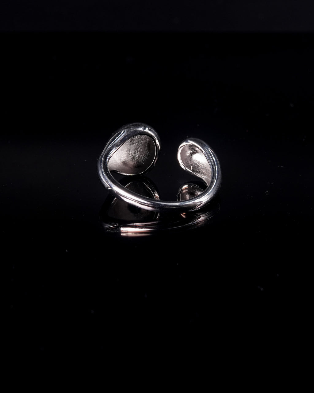 Manaca Sphere Axis Ring