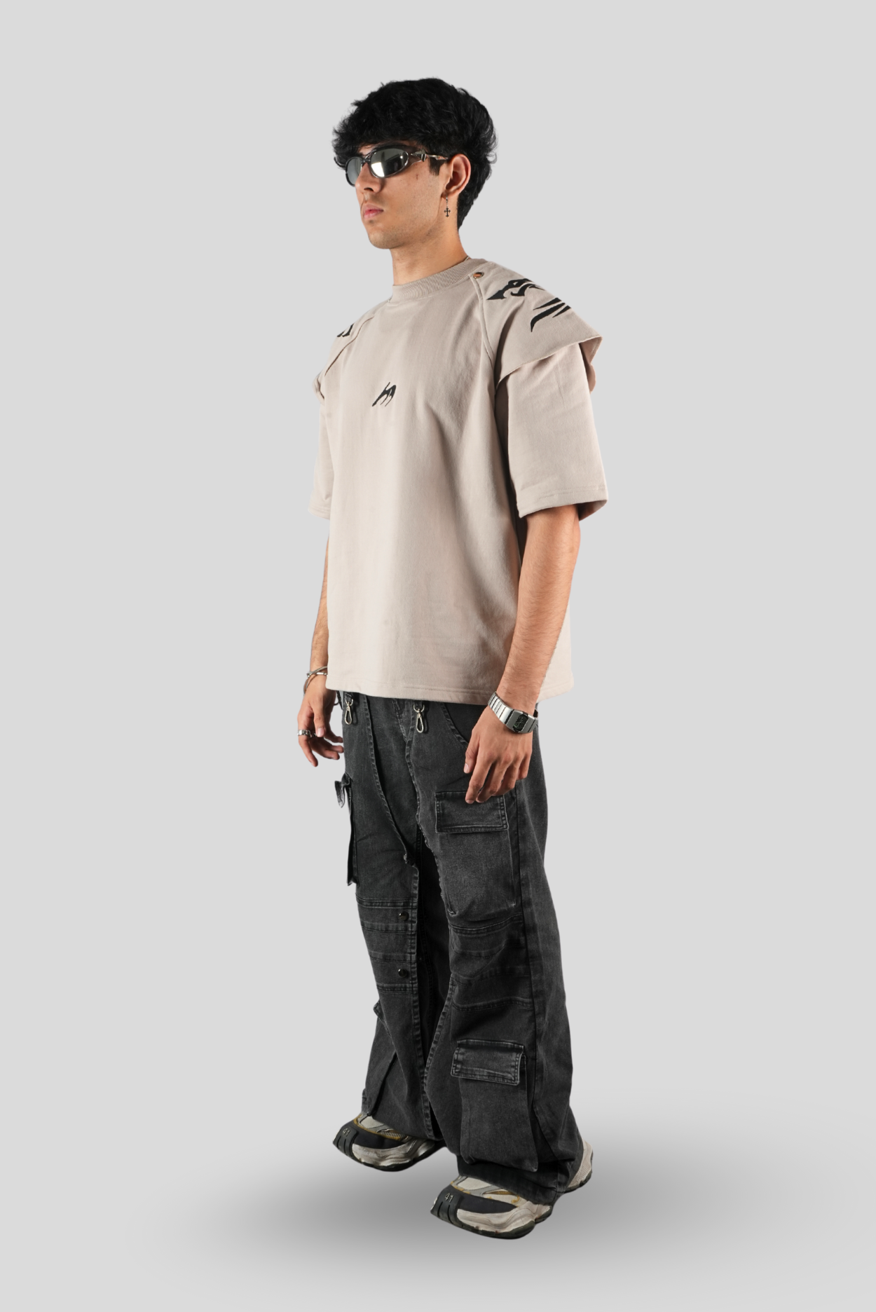 SIDE DRAGON TEE