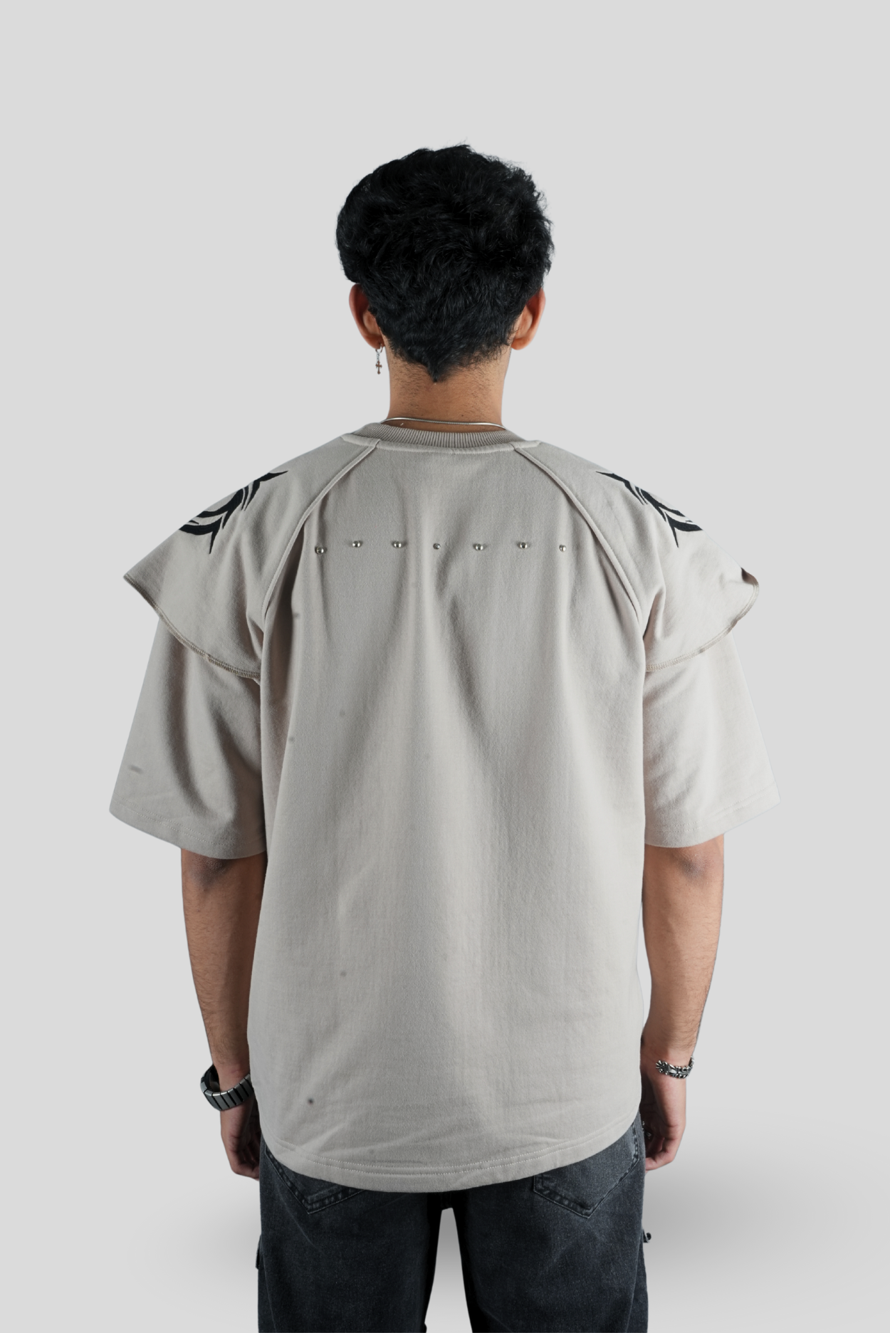 SIDE DRAGON TEE