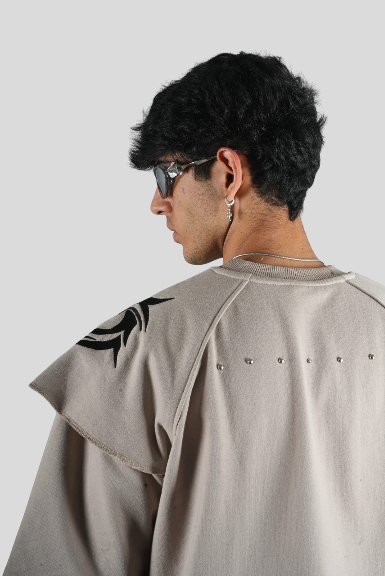 SIDE DRAGON TEE