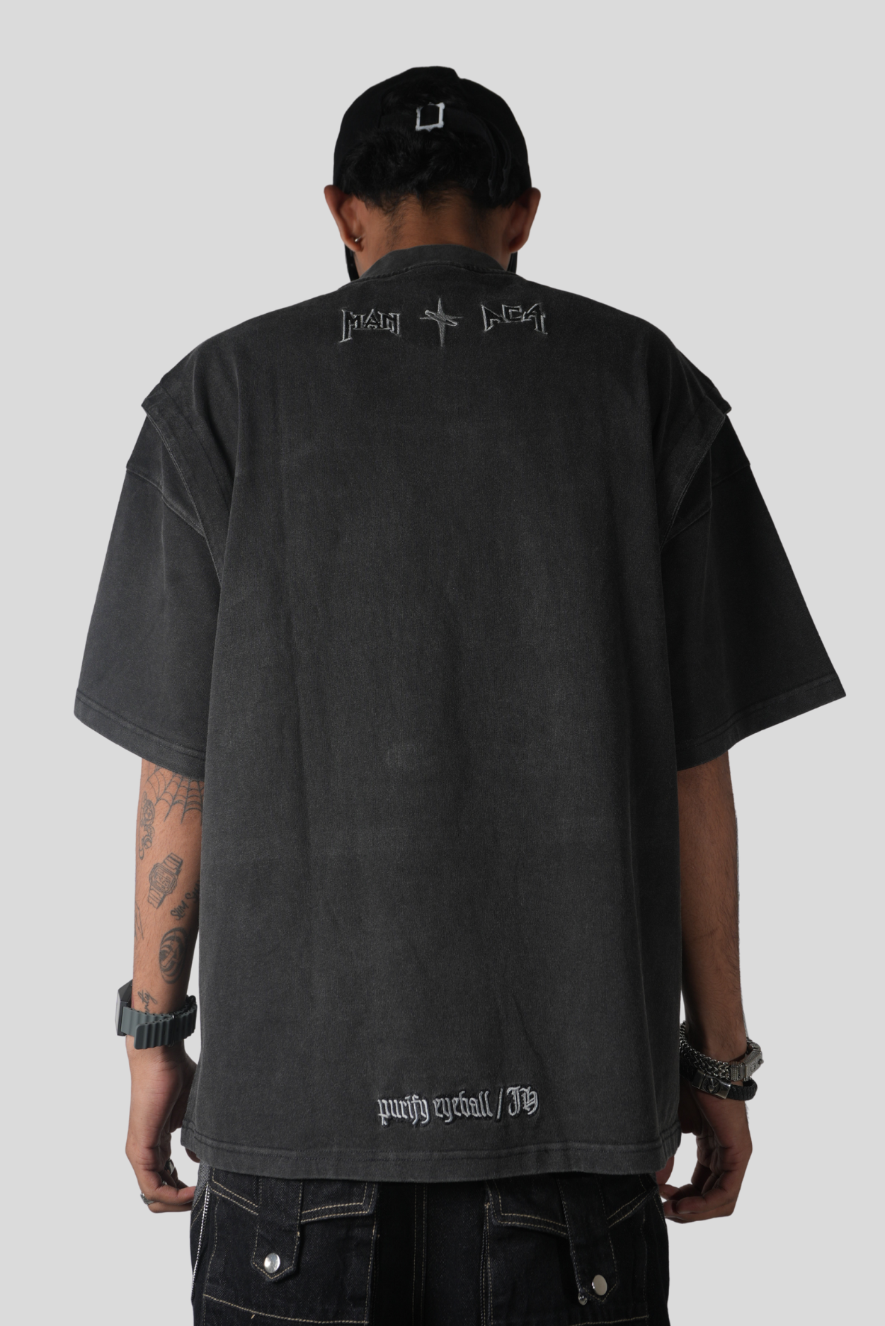 PUFFZUP TEE