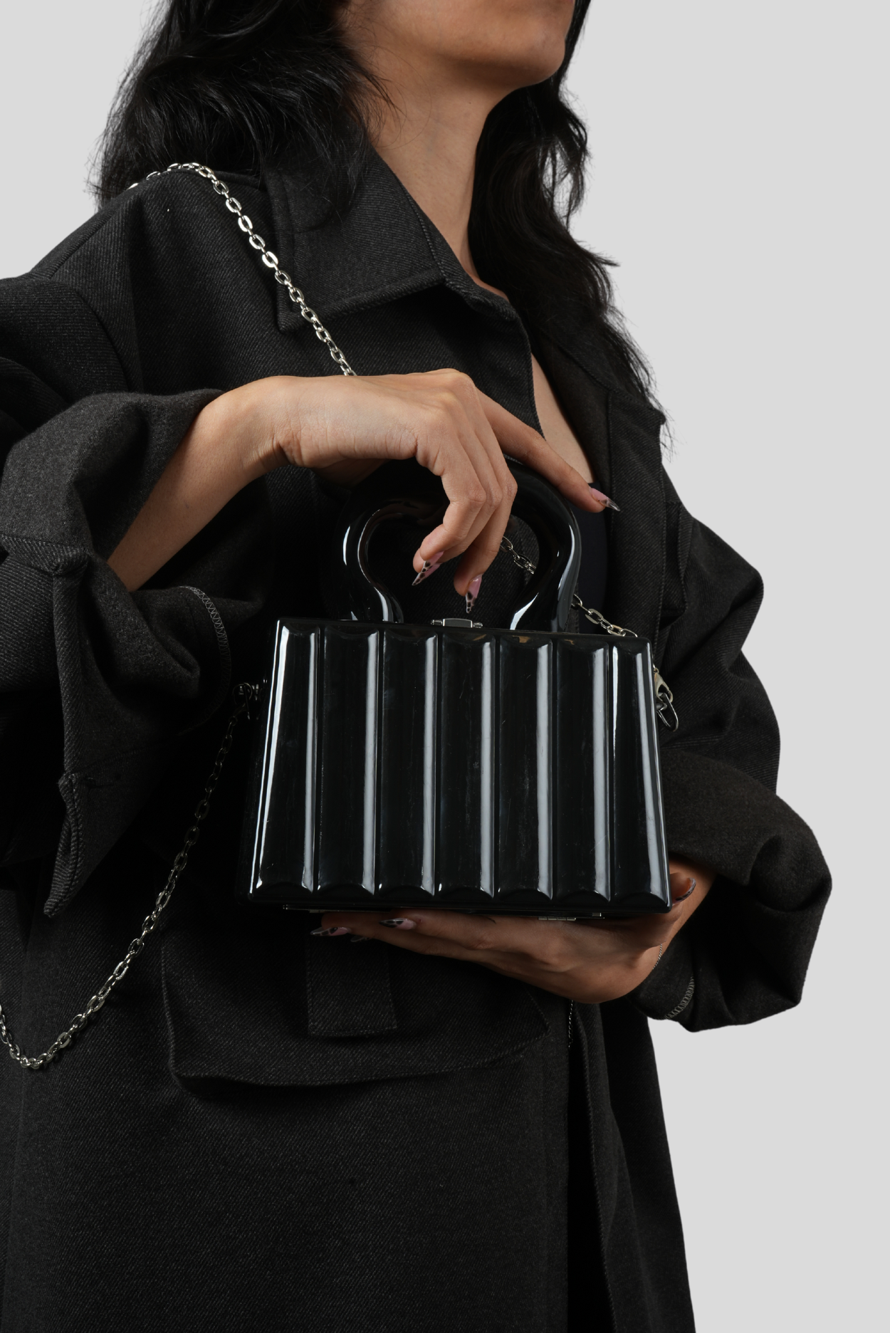 The Noirvault Clutch