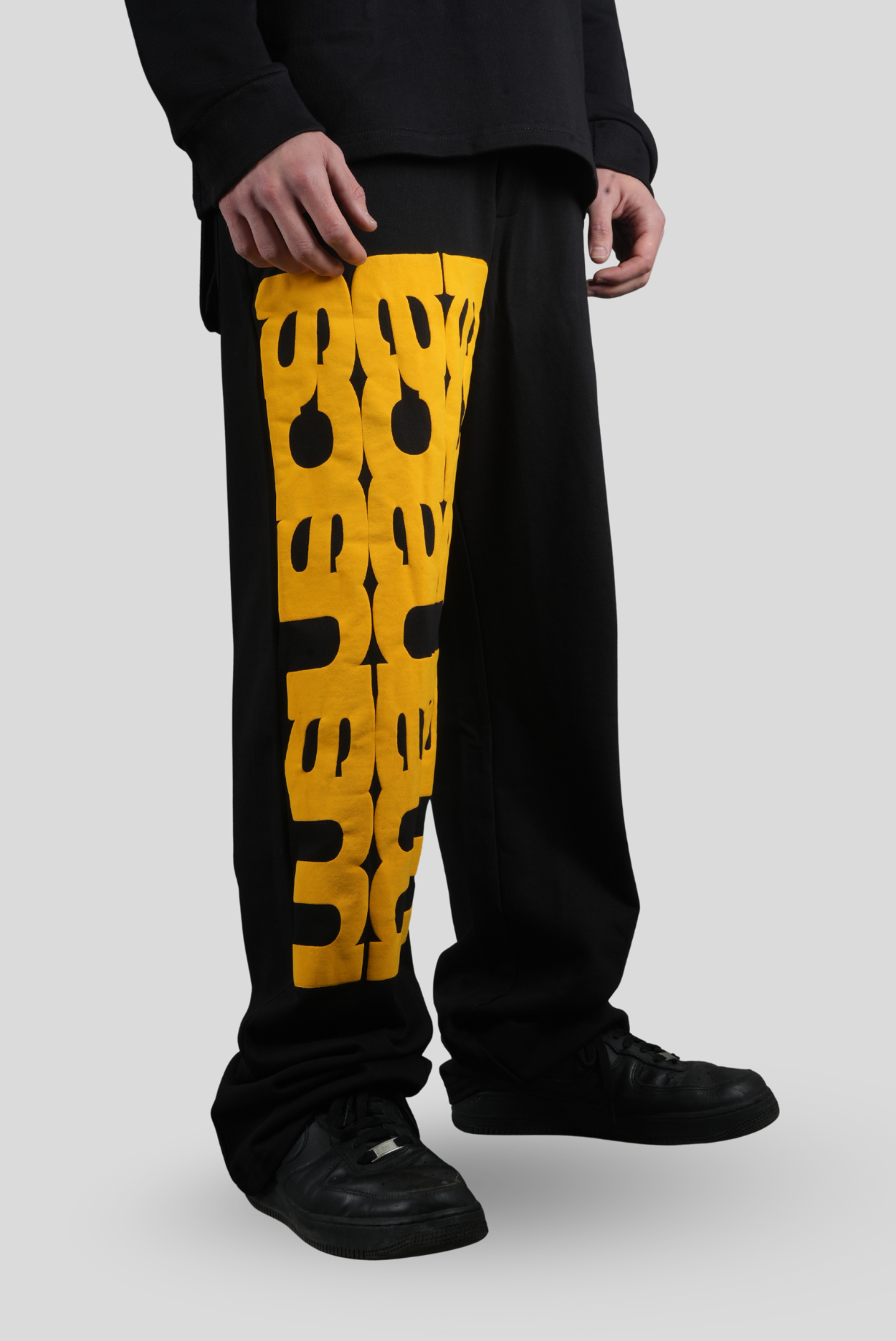 MANACA YELLOW PANTS