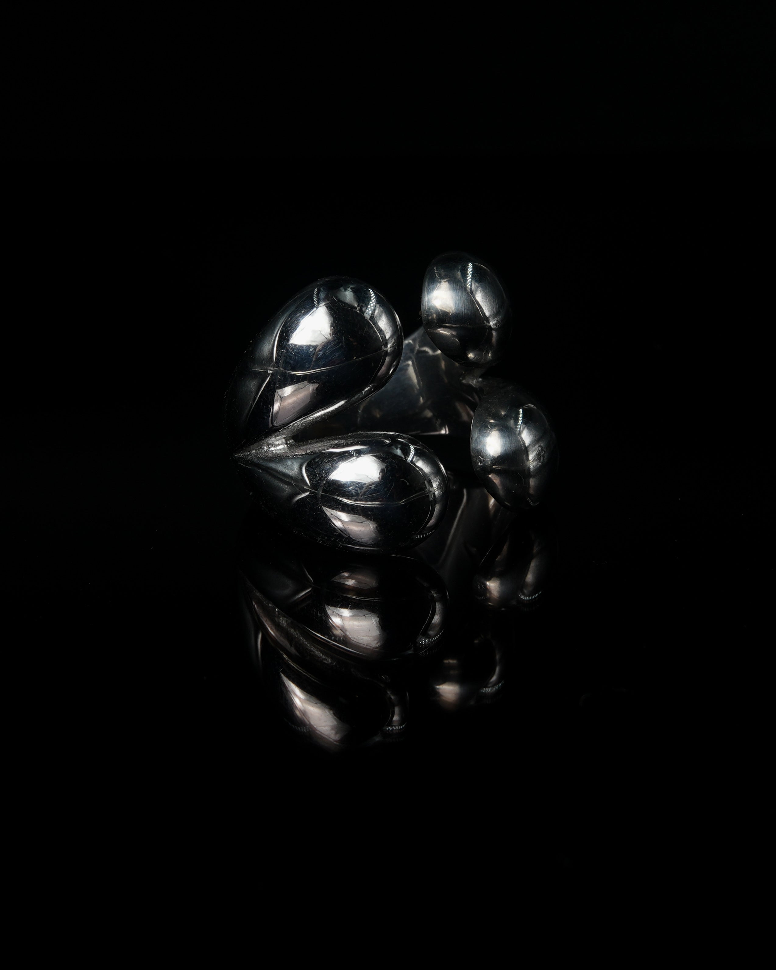 Manaca Liquid Fusion Ring