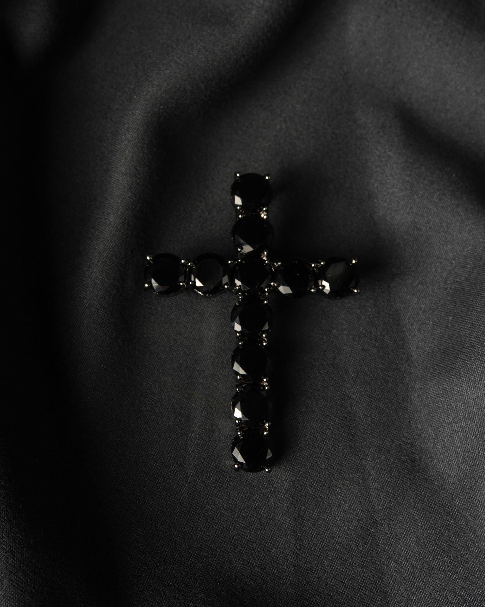 Manaca Midnight Cross Pendant