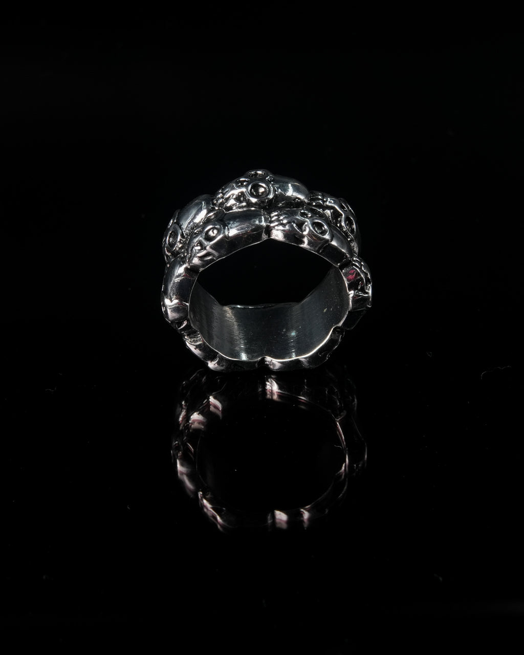 Manaca Skull Nexus Ring