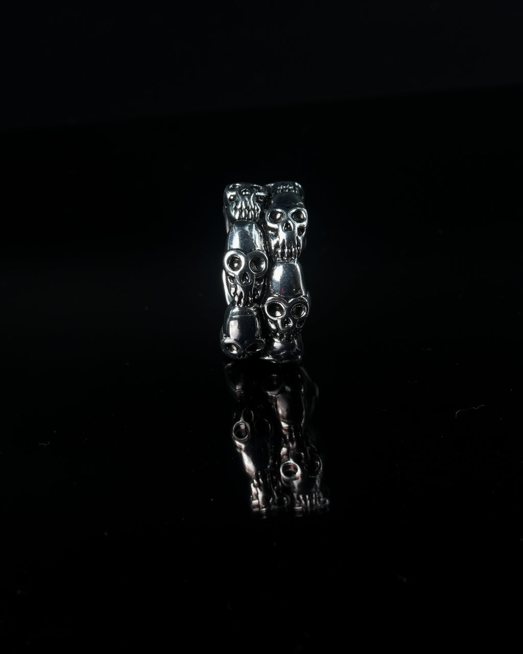 Manaca Skull Nexus Ring