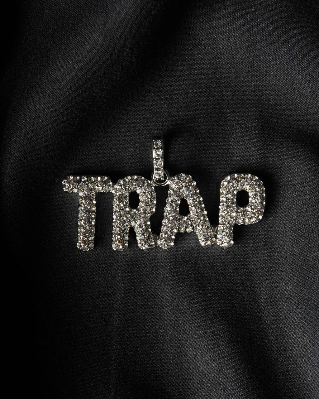 Manaca Trap Pendant