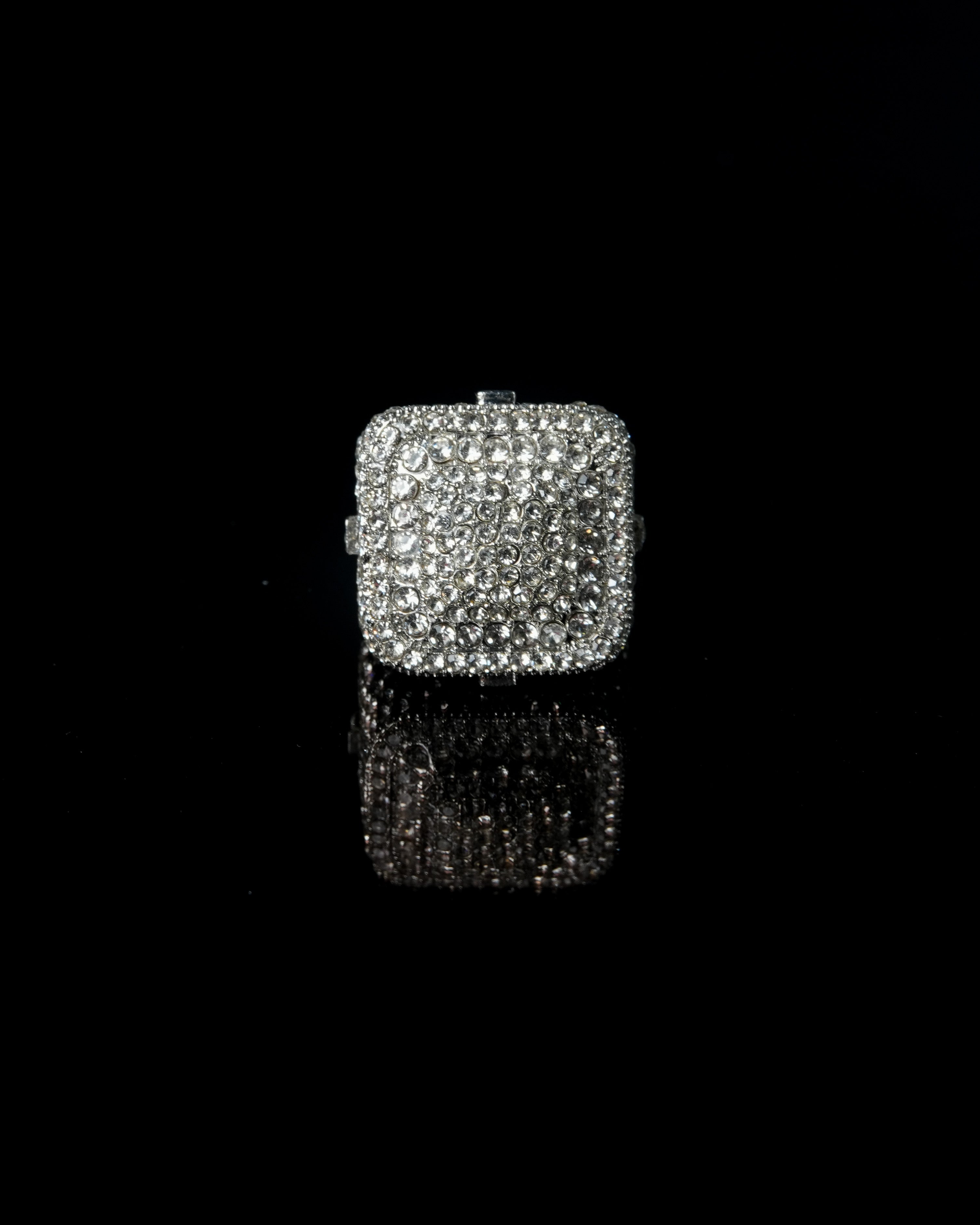 Manaca Void Matrix Ring