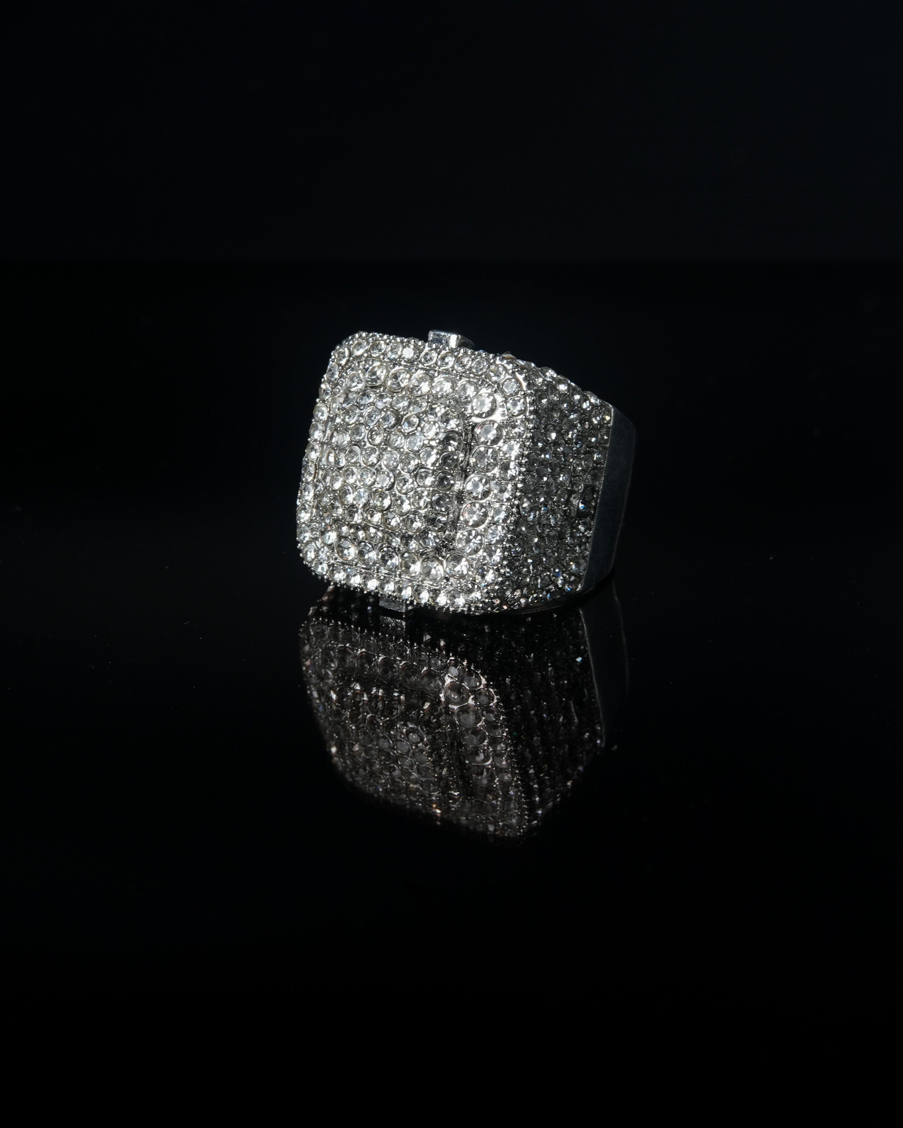 Manaca Void Matrix Ring