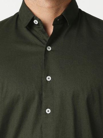 The Manaca Men Plain Shirt - Bottle Green